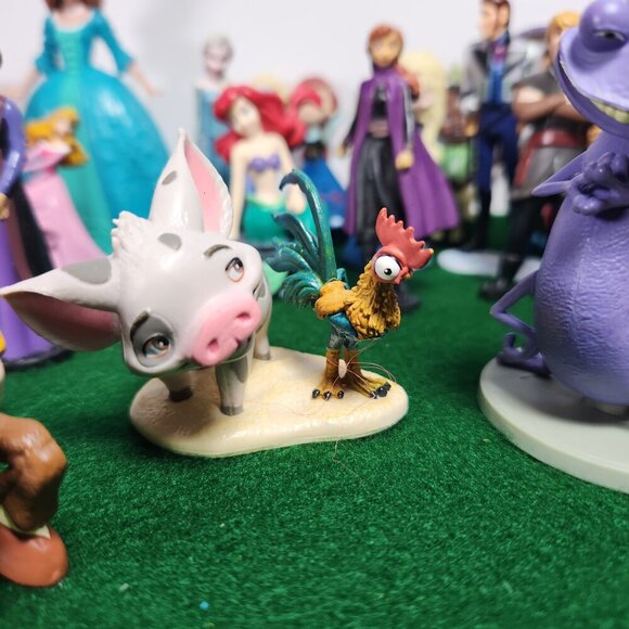 Disney Action Figures Lot 35 Princesses Frozen Cinderella Variety Cake Toppers - Picture 7 of 16